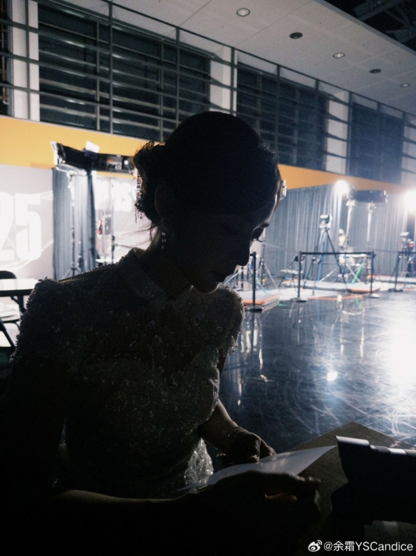 UP战队官宣：Smlz即日起正式成为自由人。